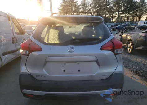 2018 Nissan Kicks S from USA, damaged, VIN 3N1CP5CUXJL508830